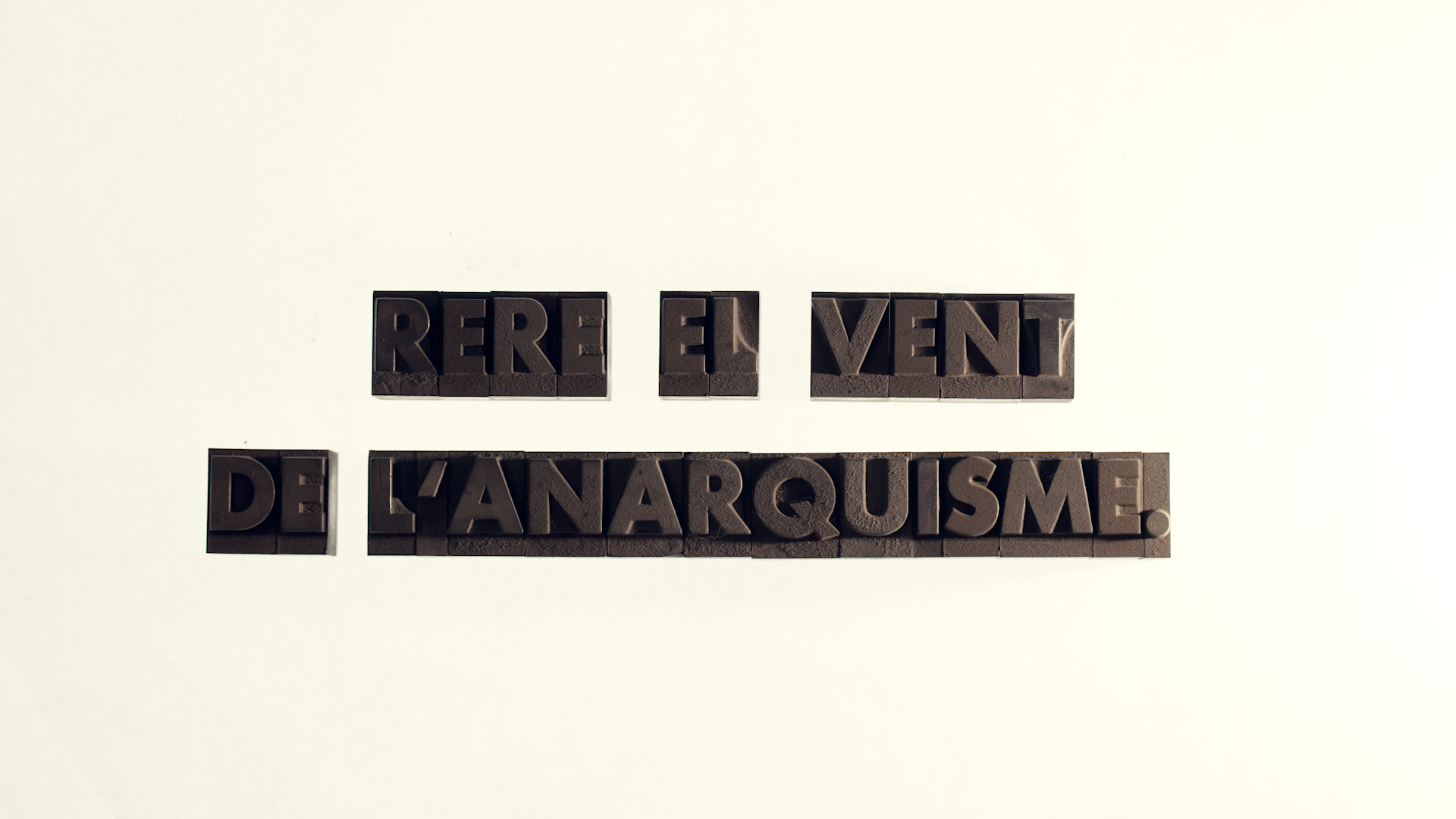 Rere el vent de l’anarquisme